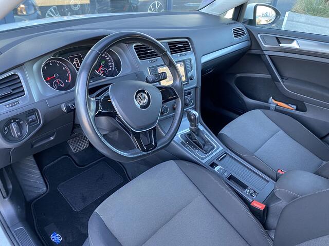 Volkswagen GOLF 1.0 TSI Edition Navigatie, Airco & Automaat