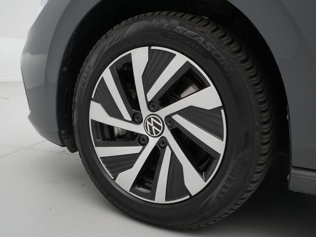 Volkswagen GOLF 1.4 eHybrid Style Navigatie Pdc Massage Acc