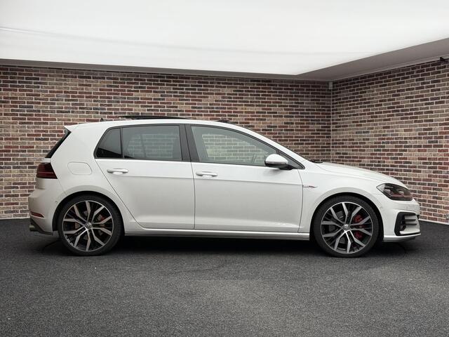 Volkswagen GOLF 2.0 TSI GTI Performance KEYLESS DAK BLINDSPOT DYNAUDIO ACC CAMERA