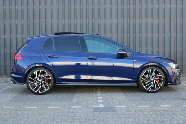 Volkswagen GOLF 2.0 TSI GTI PANO HARMAN KARDON HUD IQLIGHT