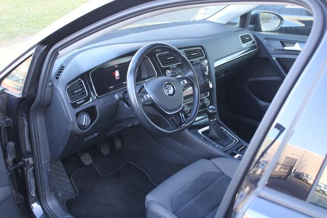 Volkswagen GOLF 1.5 TSI Highline | Virtual | Org. NL | ACC |