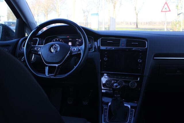 Volkswagen GOLF 1.5 TSI Highline | Virtual | Org. NL | ACC |
