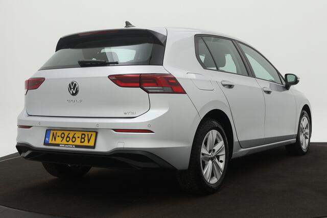 Volkswagen GOLF BWJ 2021 1.0 111 PK TSI Life VIRTUAL COCKPIT / AD. CRUISE / CLIMA / CARPLAY / 16'' LMV / MULTIFUNCT.STUUR / ELEK. RAMEN / ISOFIX / VERKEERSBORD DETECTIE