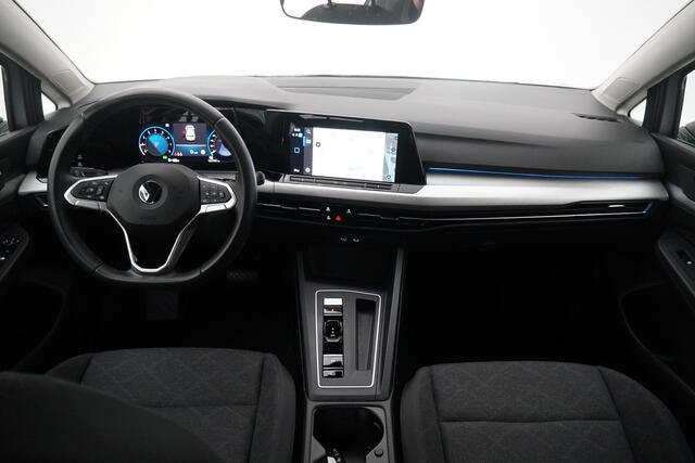 Volkswagen GOLF BWJ 2021 1.0 111 PK TSI Life VIRTUAL COCKPIT / AD. CRUISE / CLIMA / CARPLAY / 16'' LMV / MULTIFUNCT.STUUR / ELEK. RAMEN / ISOFIX / VERKEERSBORD DETECTIE