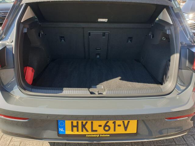 Volkswagen GOLF 1.0 TSI 110pk Active Lounge