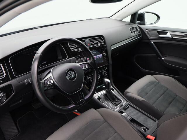 Volkswagen GOLF Variant 1.5 TSi 130 Pk Automaat Highline | Navigatie | Trekhaak | 17 Inch | Virtual Dashboard | Adaptive Cruise | 120.960 Km!!