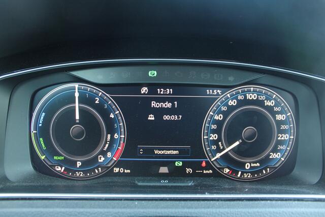 Volkswagen GOLF GTE 1.4 eHybrid VIRTUAL COCKPIT ACC CARPLAY STANDKACHEL