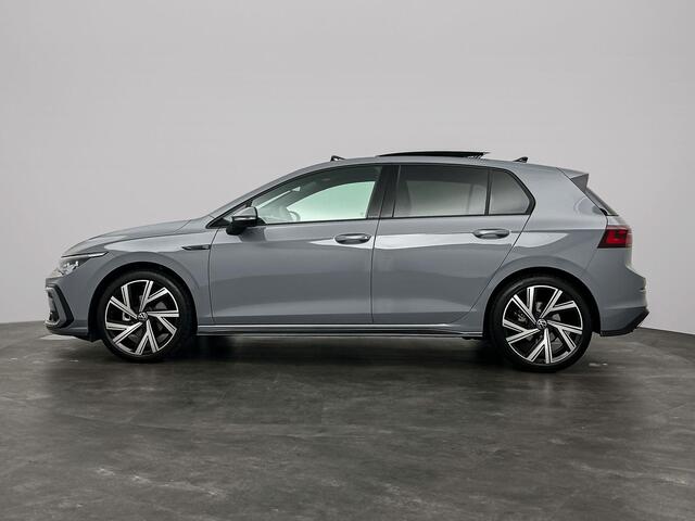 Volkswagen GOLF 1.5 eTSI R-Line Pano ACC Lane Sfeer