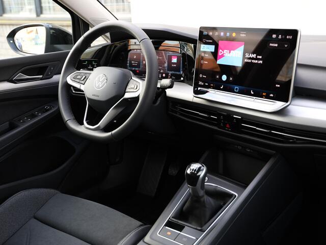 Volkswagen GOLF Variant 1.5 TSI Life Business | Navigatie | Camera | Climatronic |