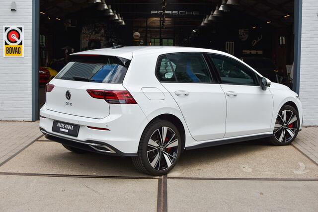 Volkswagen GOLF 8 1.4 eHybrid GTE *IQ | ACC | Stuur/Stoelverwarming | Sportstoelen | Virtual | Sfeerverlichting | Apple Carplay | Keyless*
