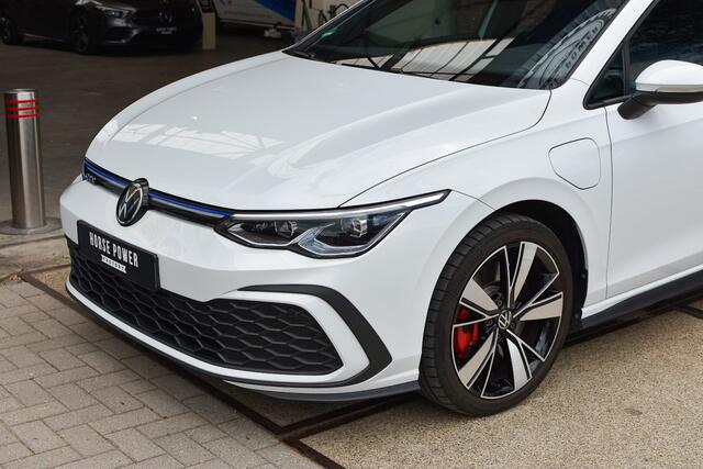 Volkswagen GOLF 8 1.4 eHybrid GTE *IQ | ACC | Stuur/Stoelverwarming | Sportstoelen | Virtual | Sfeerverlichting | Apple Carplay | Keyless*