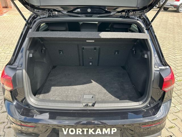 Volkswagen GOLF 2.0 TDI DSG GTD CAMERA/NAVI/ACC/CARPLAY/STOELVERW