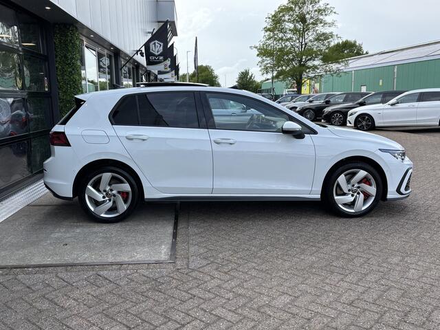 Volkswagen GOLF 1.4 eHybrid GTE | Pano | Matrix | Trekhaak