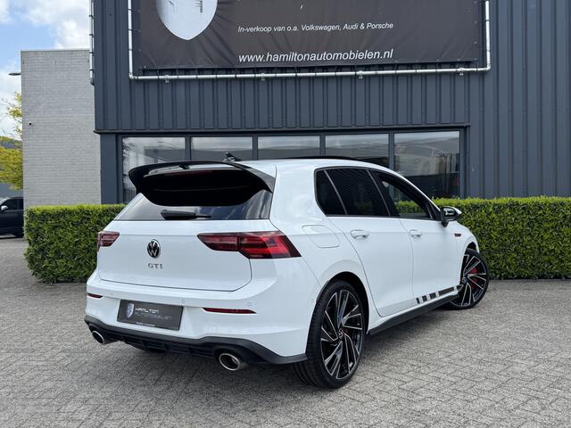 Volkswagen GOLF 8 GTI Clubsport 2.0 TSI 300pk DSG / Aut. Full options fabrieksgarantie 63dkm!!