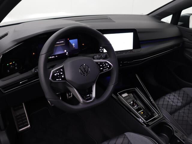 Volkswagen GOLF Variant R-Line (8) 1.5 eTSI 96 kW / 130 pk Variant 7 vers n. DSG | Navigatie | Keyless | Achteruitrijcamera | Stoel- & stuurwielverwarming |
