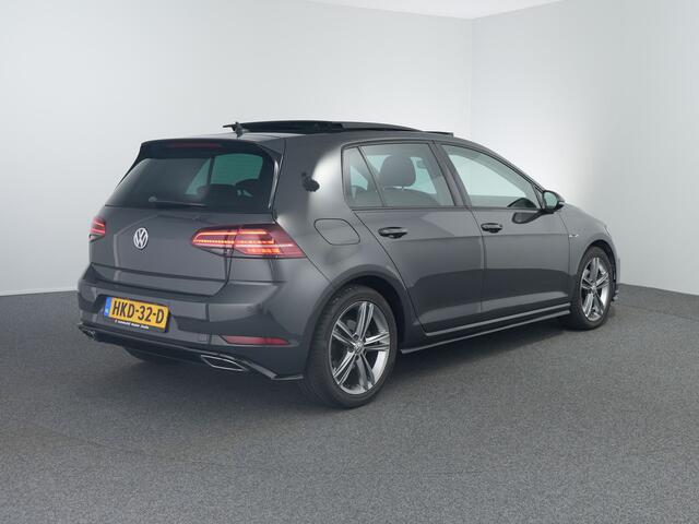 Volkswagen GOLF 1.5 TSI Highline Business R | Pano | Virtual | Carplay | Camera | Massage |