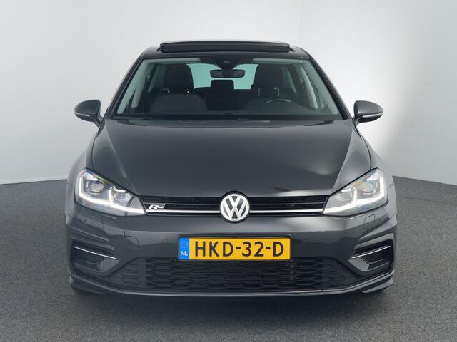 Volkswagen GOLF 1.5 TSI Highline Business R | Pano | Virtual | Carplay | Camera | Massage |