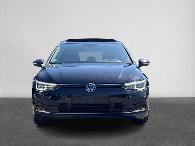 Volkswagen GOLF 2.0 TDI Active | Pano | Stoel + Stuurverwarming | ACC | HUD | Navi | Camera ( Vestiging - Vianen )