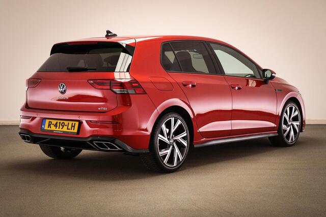 Volkswagen GOLF 1.5 eTSI R-Line | WINTER PACK | IQ LIGHT | CAMERA