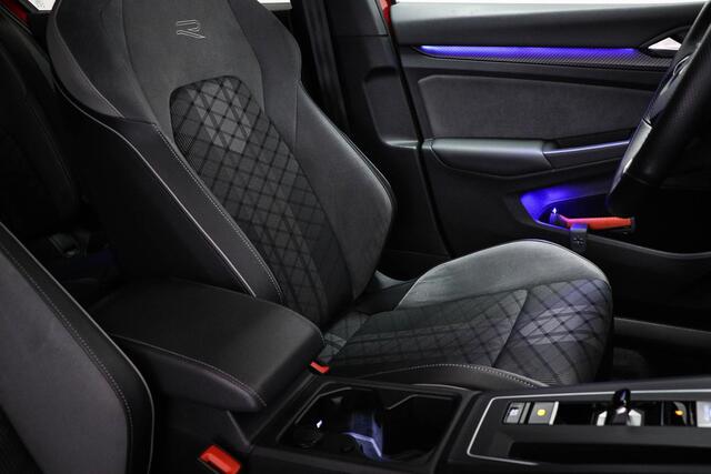 Volkswagen GOLF 1.5 eTSI R-Line | WINTER PACK | IQ LIGHT | CAMERA
