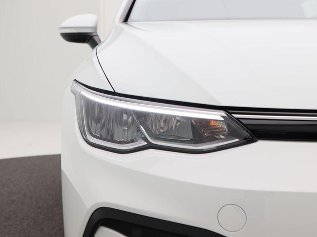 Volkswagen GOLF 1.0 TSi Life | 16 Inch | Cruise Control | Climate Control | Carplay | 38.995 Km!!