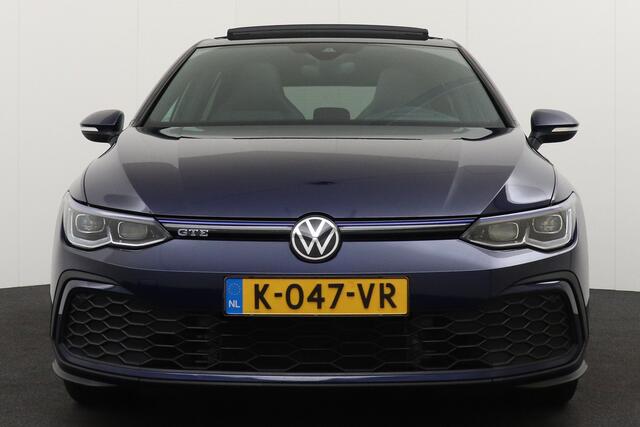 Volkswagen GOLF 1.4 259 PK TSI GTE Pano-dak Stoel+Stuurverw. Head-up Display