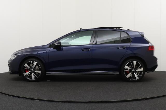 Volkswagen GOLF 1.4 259 PK TSI GTE Pano-dak Stoel+Stuurverw. Head-up Display