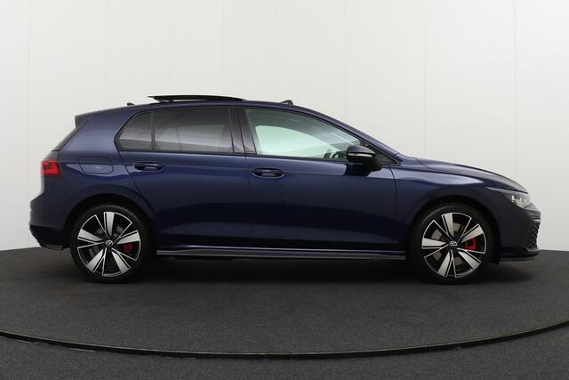 Volkswagen GOLF 1.4 259 PK TSI GTE Pano-dak Stoel+Stuurverw. Head-up Display