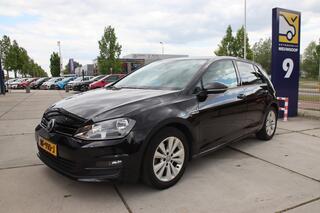 volkswagen-golf-1.0-tsi-connected-s