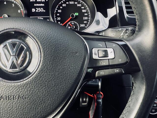 Volkswagen GOLF 1.0 TSI Comfortline