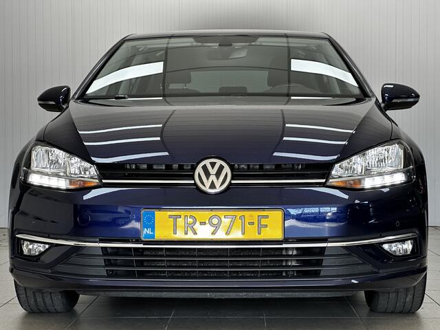 Volkswagen GOLF 1.0 TSI Comfortline/ Facelift/ Apple + Android/ DAB+/ 16'' LMV/ Adaptive Cruise/ PDC V+A/ Extra getint glas/ Navi/ Clima/ Elek. pakket/ Isofix/ Bluetooth/ Multi. LEDER. Stuur/ Mistl.