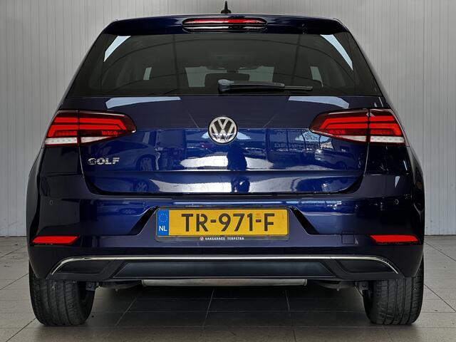 Volkswagen GOLF 1.0 TSI Comfortline/ Facelift/ Apple + Android/ DAB+/ 16'' LMV/ Adaptive Cruise/ PDC V+A/ Extra getint glas/ Navi/ Clima/ Elek. pakket/ Isofix/ Bluetooth/ Multi. LEDER. Stuur/ Mistl.