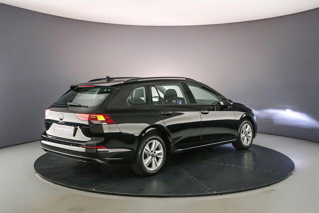 Volkswagen GOLF Variant Life Business 1.5 TSI 130pk Adaptive cruise control, Navigatie, Stuurwiel verwarmd, Parkeersensoren, Stoelverwarming, LED koplampen, App connect, Airco, DAB, Radio