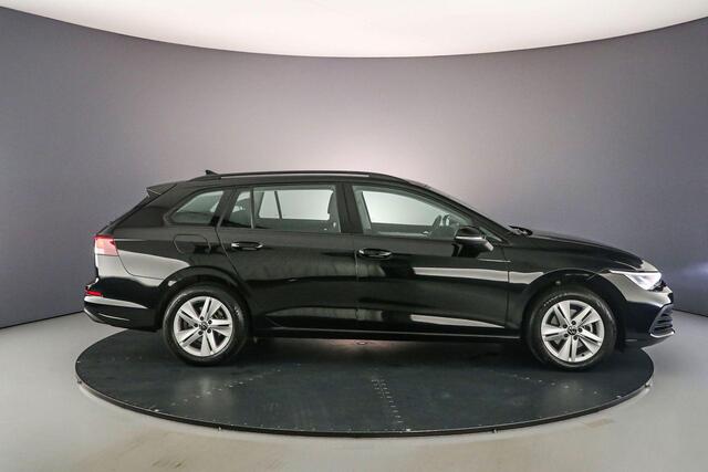 Volkswagen GOLF Variant Life Business 1.5 TSI 130pk Adaptive cruise control, Navigatie, Stuurwiel verwarmd, Parkeersensoren, Stoelverwarming, LED koplampen, App connect, Airco, DAB, Radio