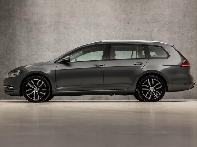 Volkswagen GOLF Variant 1.0 TSI Sportline Automaat (DIGITAL COCKPIT, GROOT NAVI, APPLE CARPLAY, VIRTUAL COCKPIT, MASSAGE, STOELVERWARMING, ALCANTARA SPORTSTOELEN, ADAPTIVE CRUISE, TREKHAAK, NIEUWSTAAT)