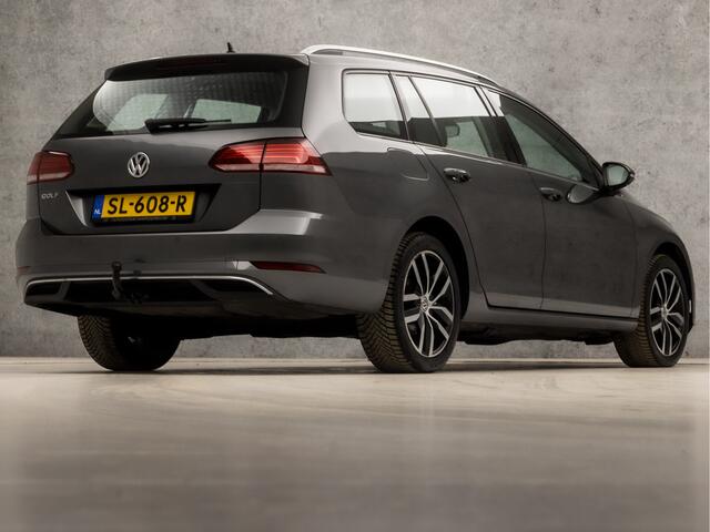 Volkswagen GOLF Variant 1.0 TSI Sportline Automaat (DIGITAL COCKPIT, GROOT NAVI, APPLE CARPLAY, VIRTUAL COCKPIT, MASSAGE, STOELVERWARMING, ALCANTARA SPORTSTOELEN, ADAPTIVE CRUISE, TREKHAAK, NIEUWSTAAT)