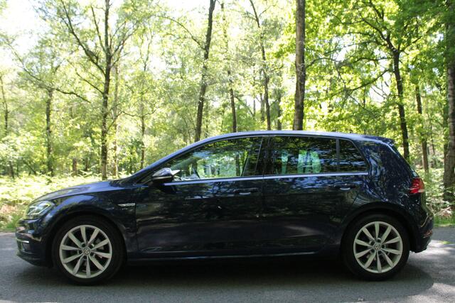 Volkswagen GOLF 1.5 TSI Highline | ACC | Stoelverwarming