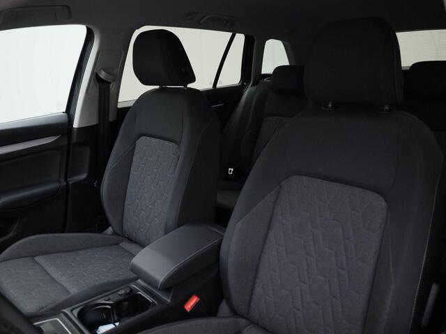 Volkswagen GOLF 1.5eTSI/116PK Life Edition DSG · Navigatie · Camera + Parkeersensoren · Stoel- & stuurverwarming · Garantie tot september 2029 of 100000km