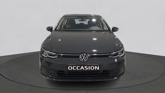 Volkswagen GOLF 1.0 TSI 90pk | 17" lichtmetalen velgen | App Connect