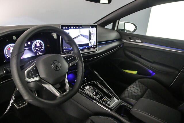 Volkswagen GOLF Variant Life Edition 1.5 eTSI 115pk DSG Automaat Adaptive cruise control, Navigatie, 360 camera, Achteruitrijcamera, Stuurwiel verwarmd, Elektrische achterklep, LED matrix koplampen