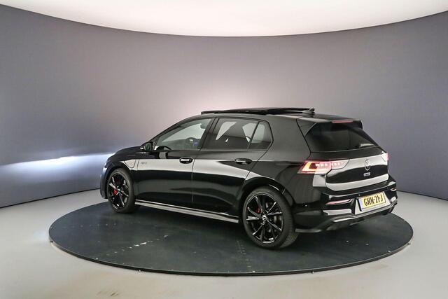 Volkswagen GOLF GTE 1.5 TSI eHybrid 272pk DSG Automaat Black style, Panoramadak, Adaptive cruise control, Lederen bekleding, Achteruitrijcamera, LED matrix koplampen