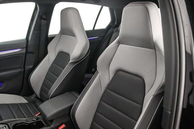 Volkswagen GOLF GTE 1.5 TSI eHybrid 272pk DSG Automaat Black style, Panoramadak, Adaptive cruise control, Lederen bekleding, Achteruitrijcamera, LED matrix koplampen
