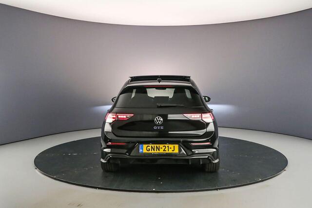 Volkswagen GOLF GTE 1.5 TSI eHybrid 272pk DSG Automaat Black style, Panoramadak, Adaptive cruise control, Lederen bekleding, Achteruitrijcamera, LED matrix koplampen