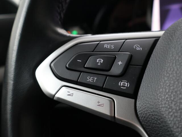Volkswagen GOLF 1.0 TSI Life | 110 PK | Apple CarPlay / Android Auto | Navigatiesysteem | Achteruitrijcamera |