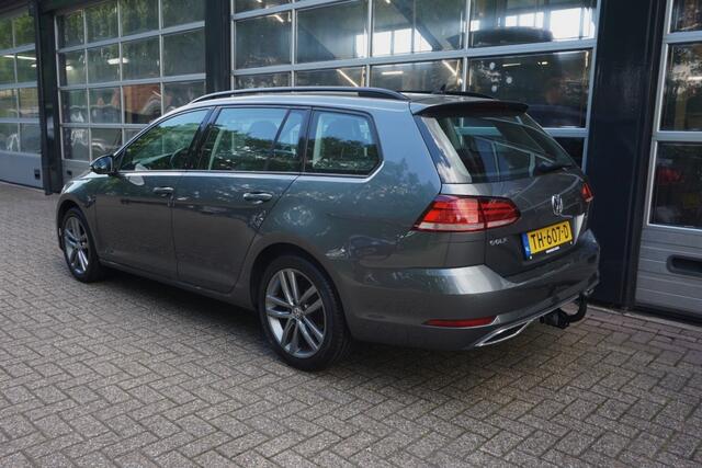 Volkswagen GOLF Variant 1.0 TSI Comfortline Trekhaak/App-Connect/Navi!