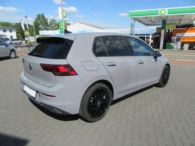 Volkswagen GOLF 8 1.5 TSI Style, Navi, Ad.Cruise Control, Stoelverw, 18 Inch