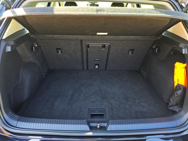 Volkswagen GOLF 1.5 TSI - 130 Pk - Euro 6 - ACC - Navi - AppleCarplay AndroidAuto