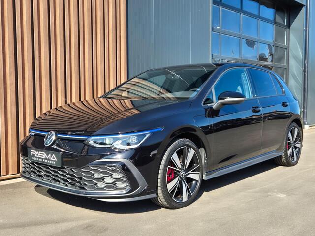 Volkswagen GOLF 1.4 eHybrid GTE 245pk | IQ light | Camera | 18'' | Stuur- stoelverwarm.