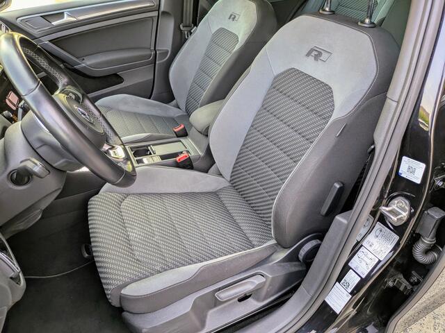 Volkswagen GOLF Variant 1.5 TSI Highline Business R-Line 150 pk