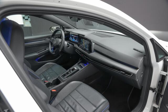Volkswagen GOLF 8 R |performance pack|drift|Akra||FULL OPTIONS!|vol leder met memory|stoelventilatie en verwarming|HUD|pano|blind spot|